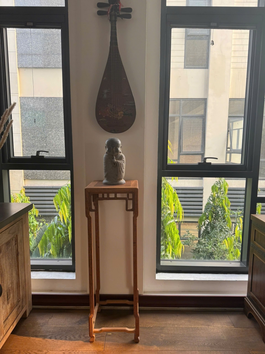 Đôn cao nhỏ trang trí