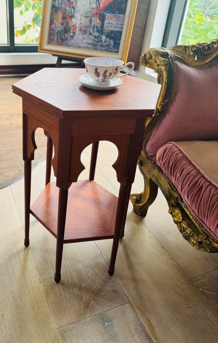 Kệ trang trí áp tường