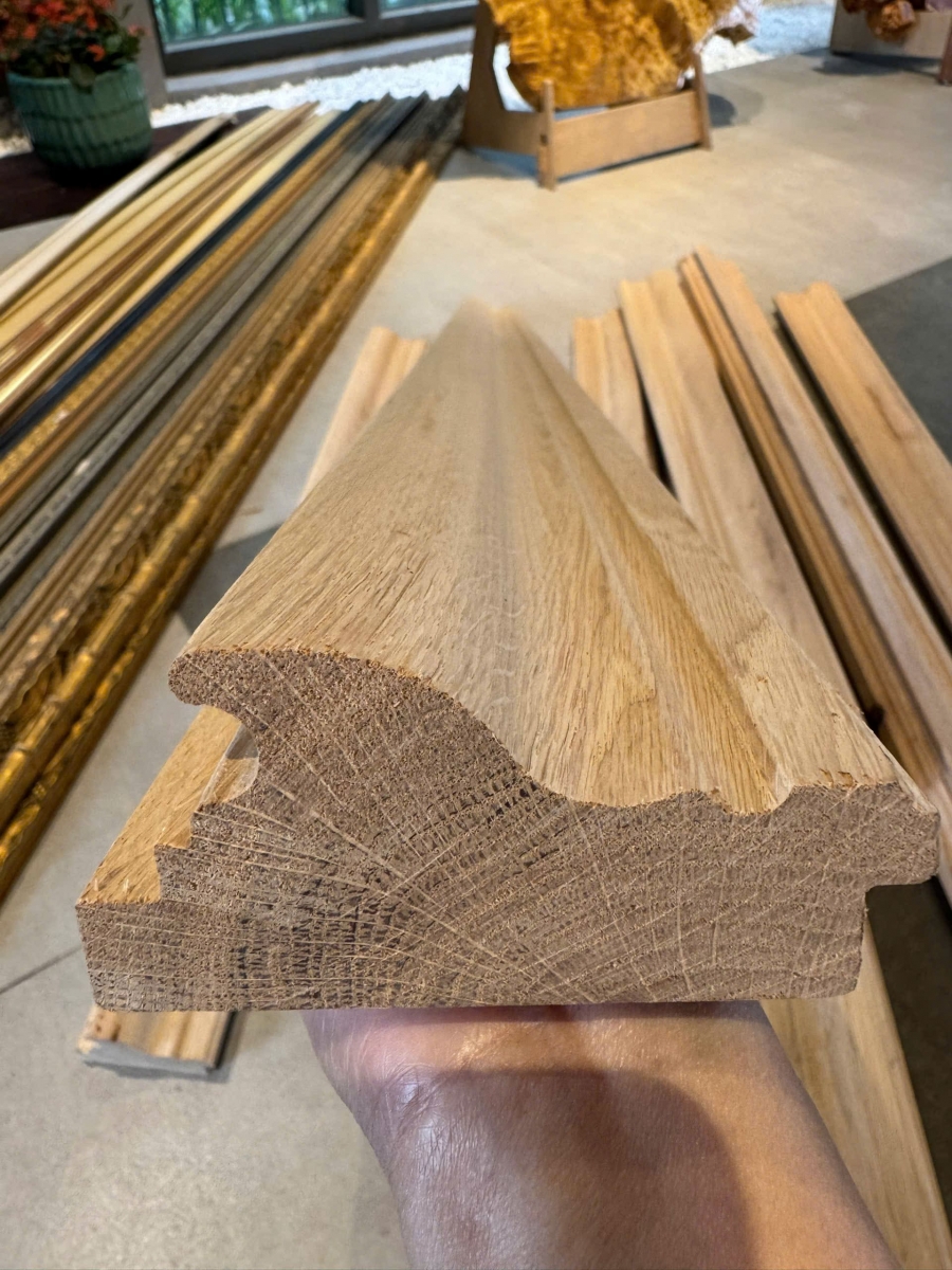 Len chân tường gỗ Phào Sồi trắng bản từ 5- 8,5cm