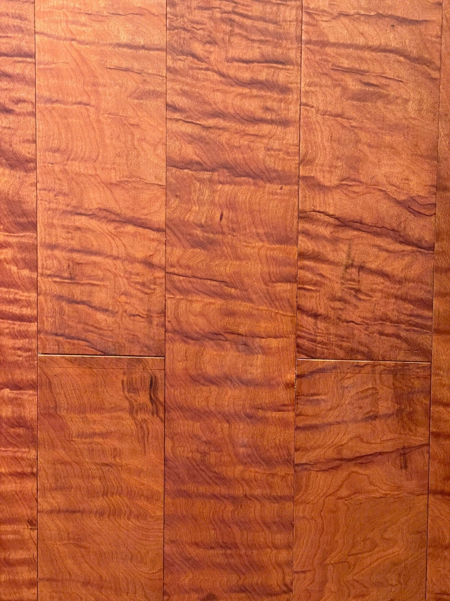 Sàn gỗ tự nhiên Đinh Chun