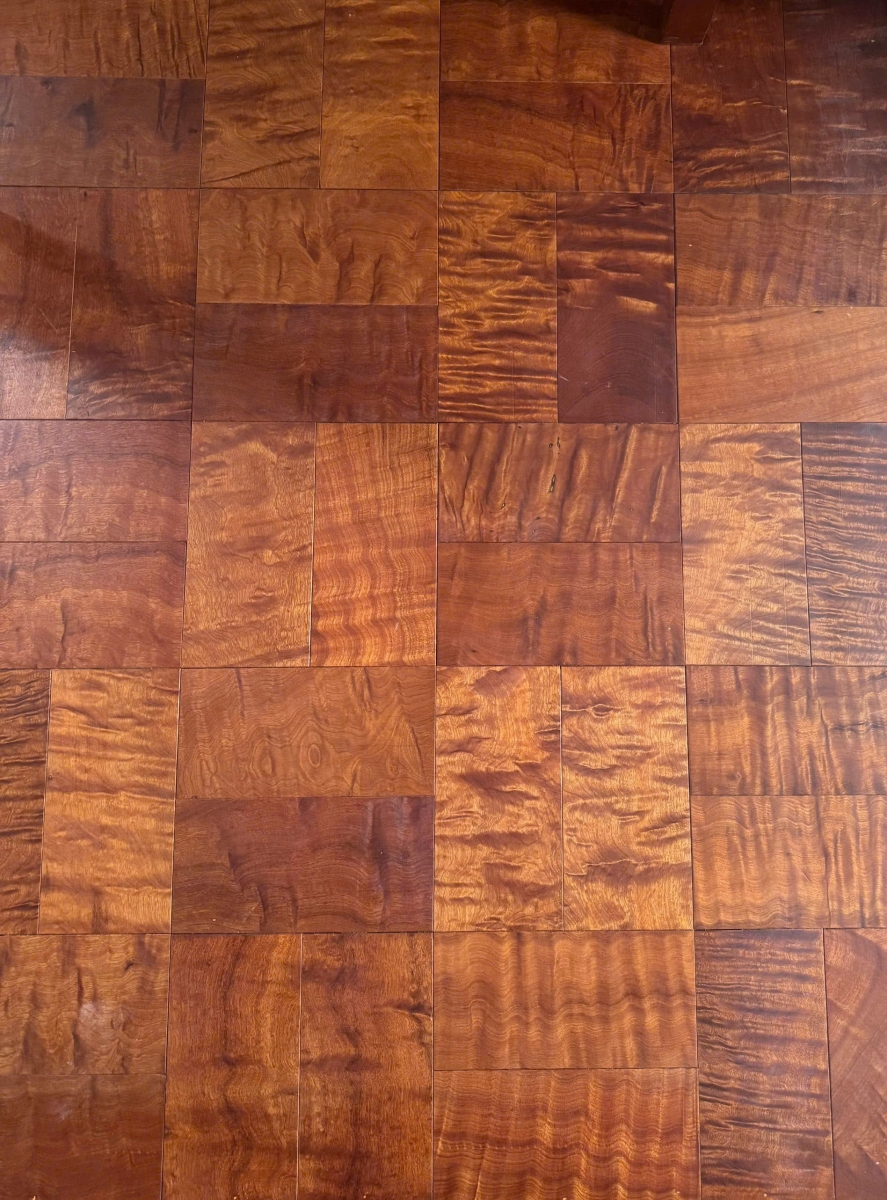 Sàn gỗ tự nhiên Đinh Chun