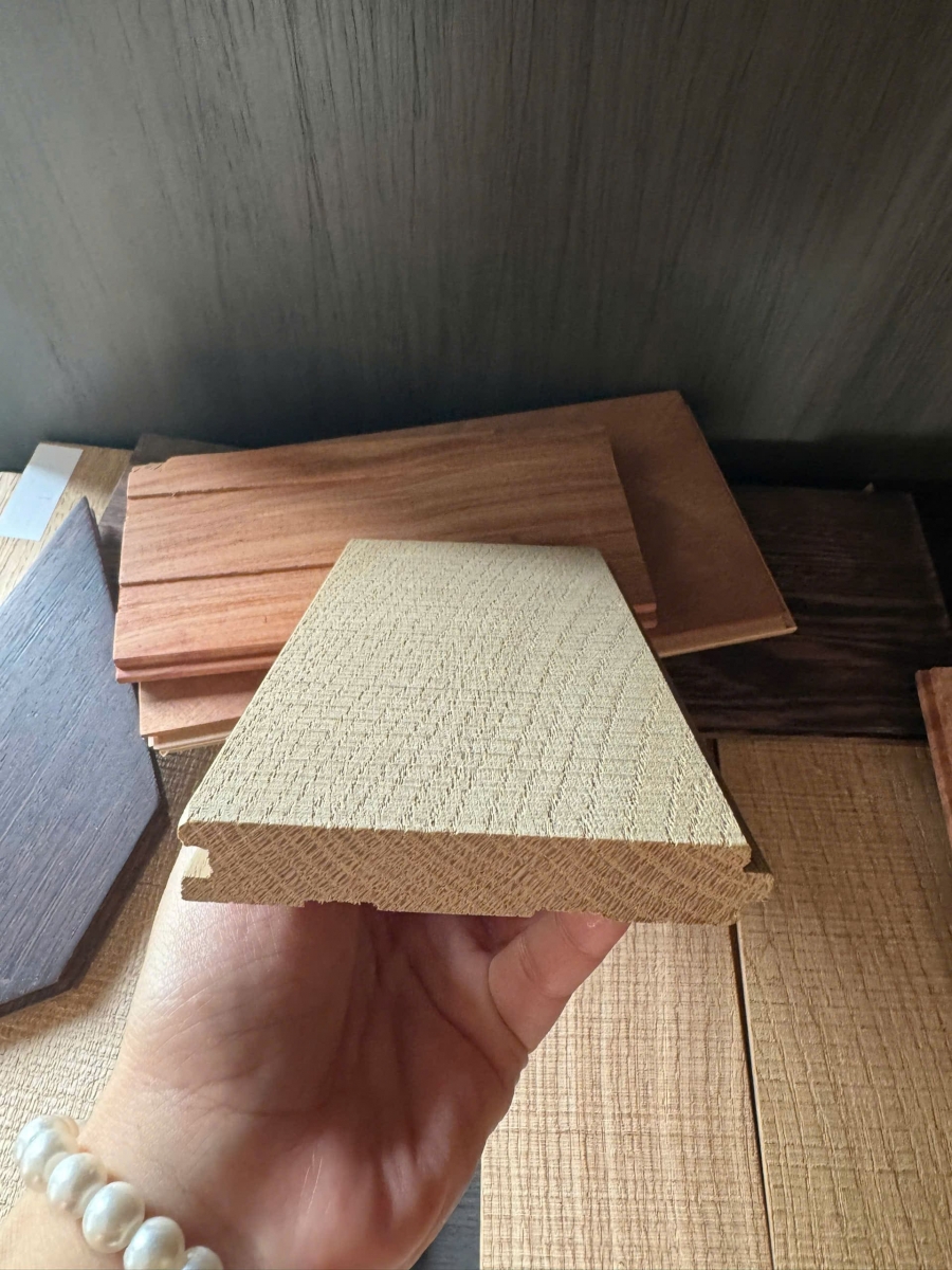 Sàn gỗ tự nhiên Sồi trắng